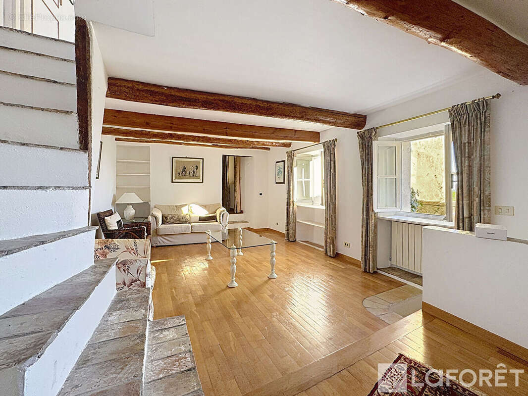 Maison à ROQUEBRUNE-CAP-MARTIN