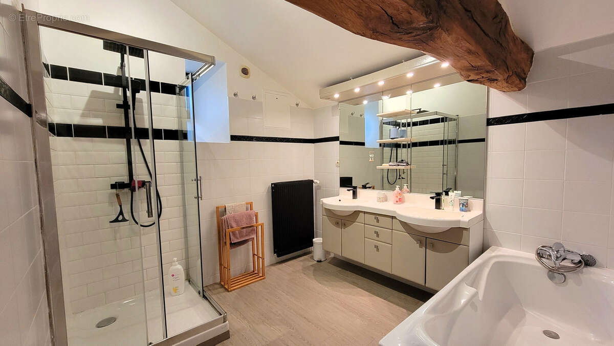 Maison à vendre sur Courlay - Exclu AMP - Baisse de Prix et Frais d'agence réduits ! - photo 7