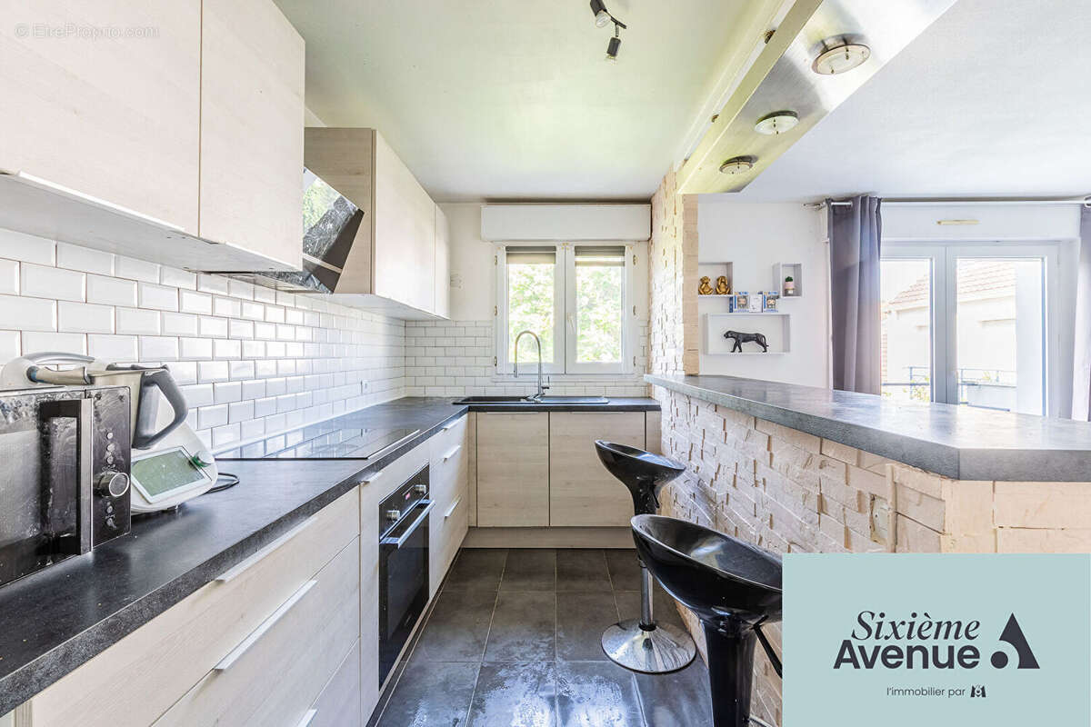 Appartement à CHILLY-MAZARIN