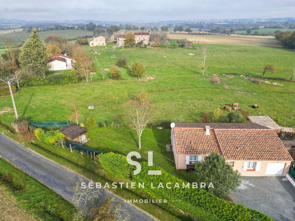 Maison de plain-pied   4 pièces   Vue dégagée   Secteur campagne albigeoise   Fonctionnelle et bien entretenue - photo 10
