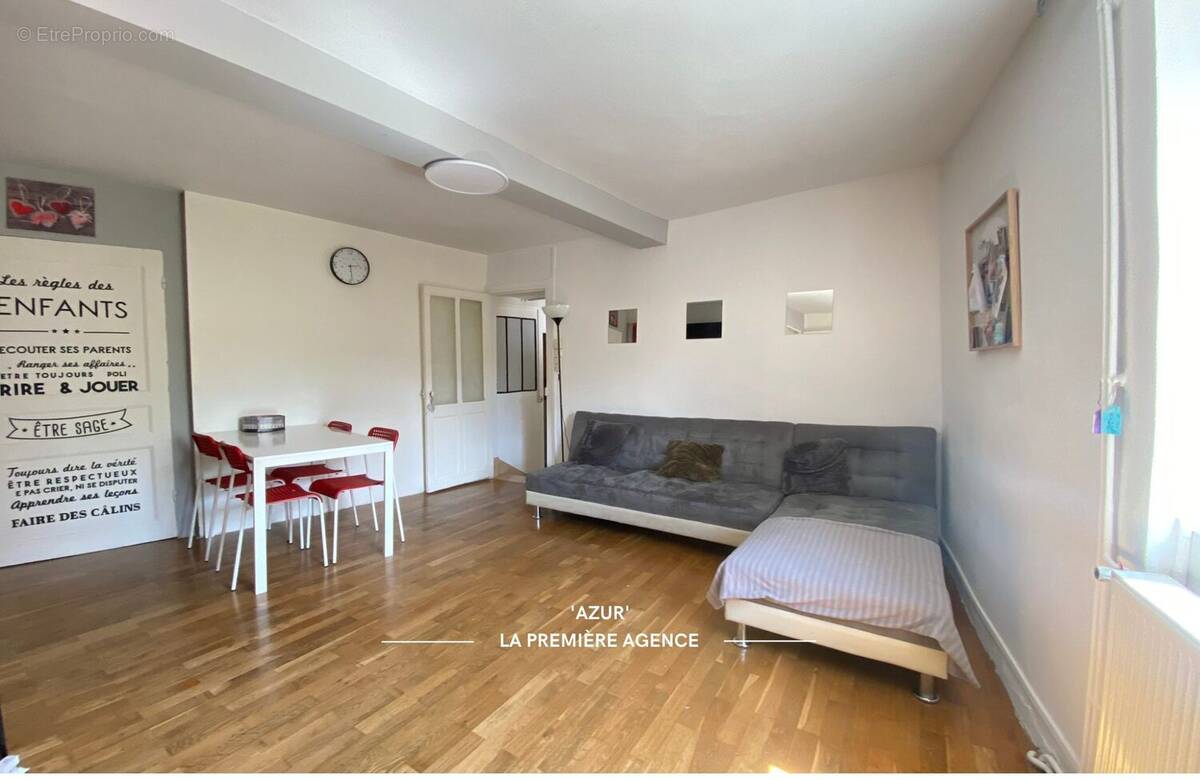 Maison à PONTCHARRA-SUR-TURDINE