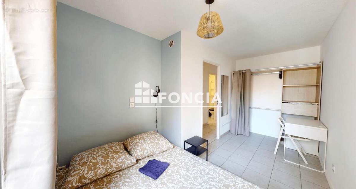Appartement à MARSEILLE-1E