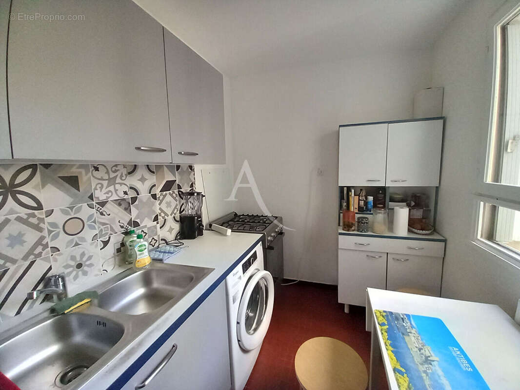 Appartement à PARIS-19E