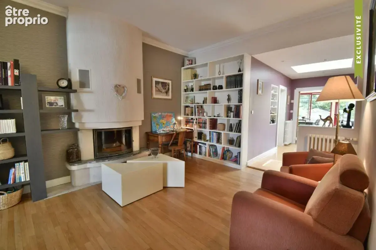Maison 8 pièces 177 m² à vendre à Cholet (49300) - photo 4