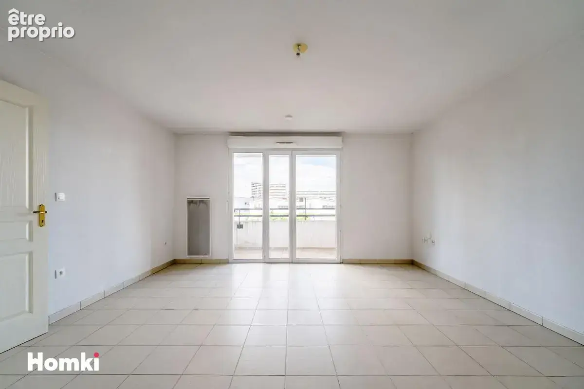 Appartement T2 de 45 m² à Toulouse 31100, Allée de Bellefontaine - photo 2