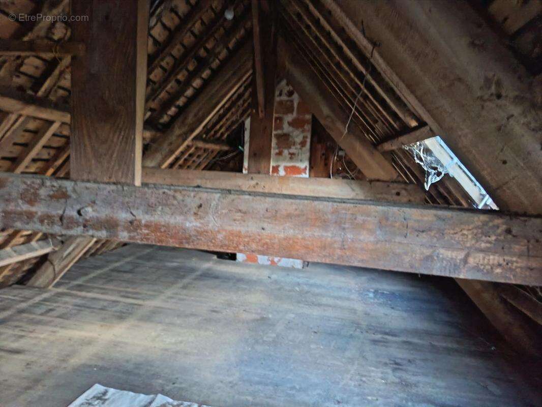 maison145m2-à rénover-une partie en location- - photo 7