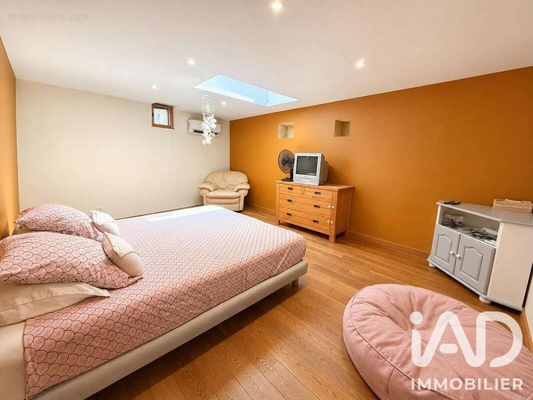 Maison 142 m² à Palau-Del-Vidre  - photo 7