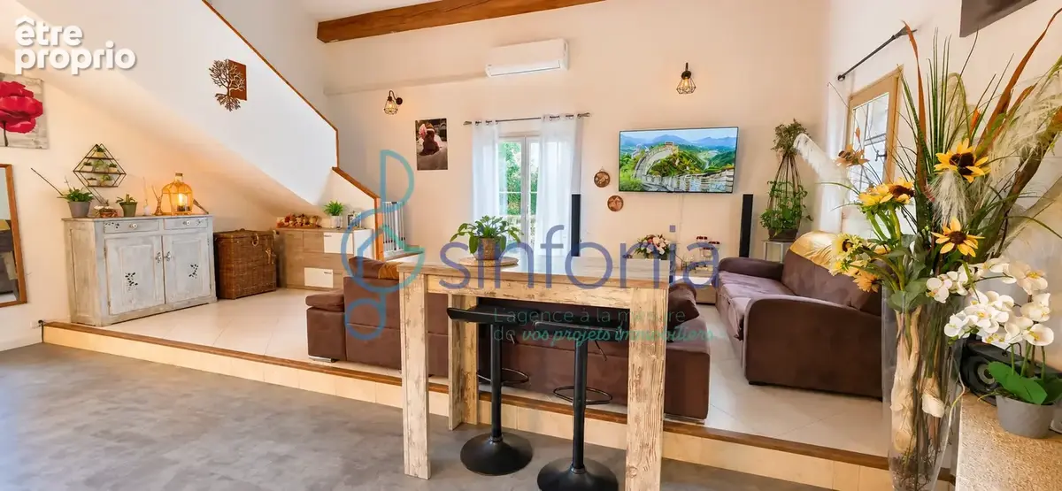 À 6 km d’Uzès  Villa familiale de 155 m2, 4 chambres, jardin arboré et piscine - photo 10