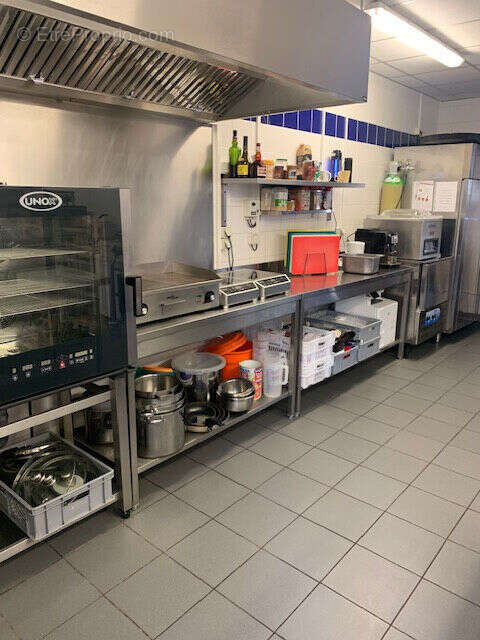 Commerce 55 m² à L'union  - photo 3