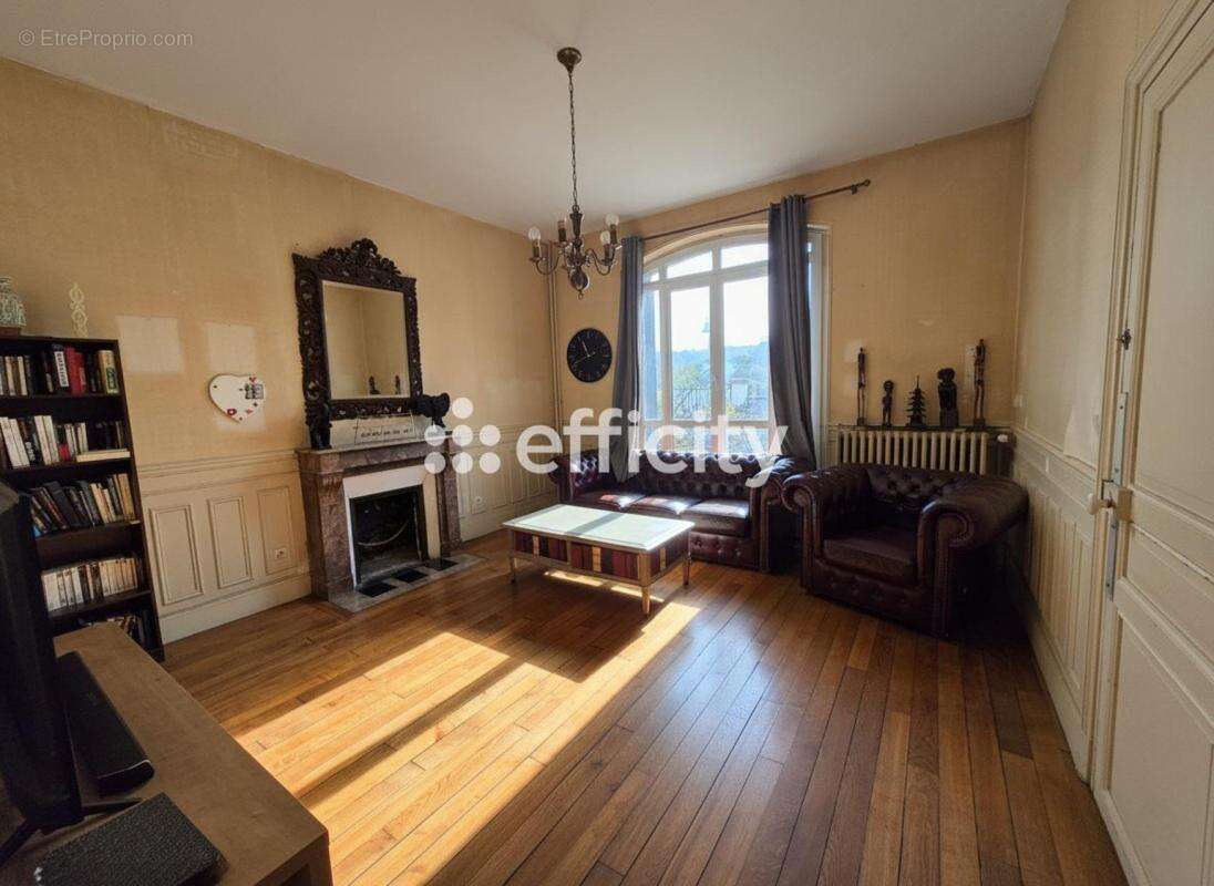 Maison à NOGENT-L&#039;ARTAUD