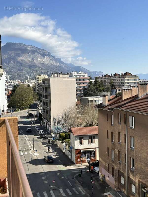Appartement à GRENOBLE