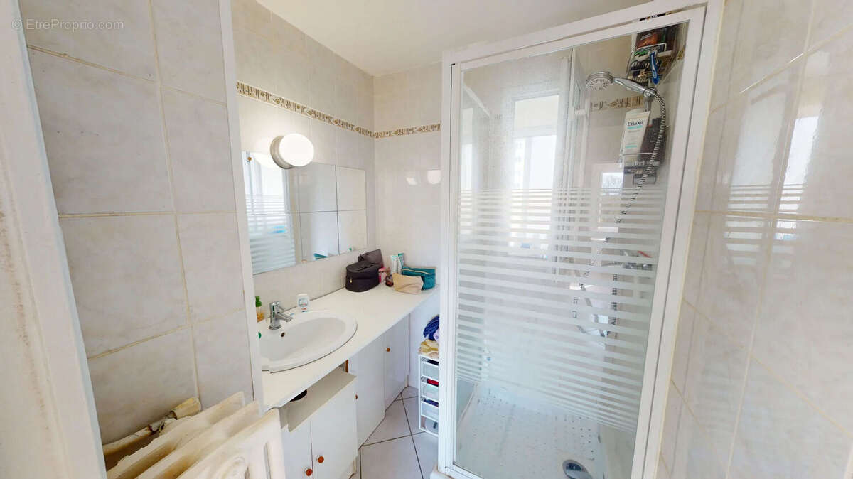 Appartement à DOMENE