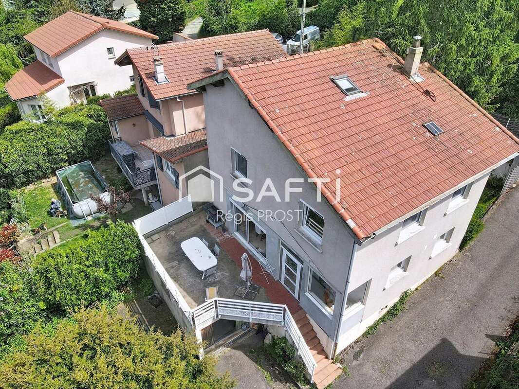 Photo 2 - Maison à SAINT-ETIENNE