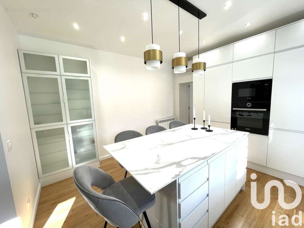 Photo 4 - Maison à SAINTRY-SUR-SEINE