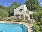 Maison à MONTAUROUX