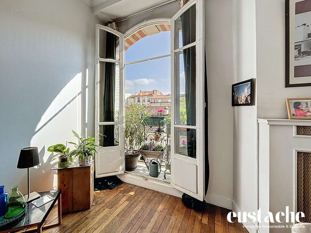 Appartement à PUTEAUX