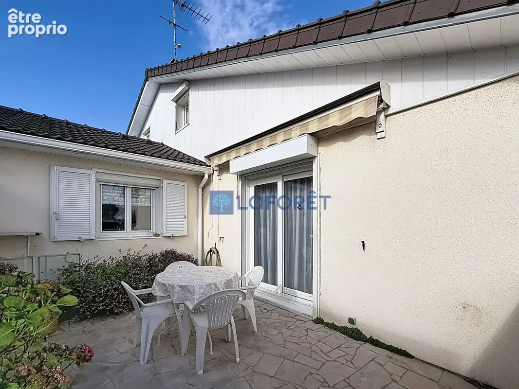 Maison Saint-germain-les-corbeil 6 pièces 93.22 m2 - photo 2