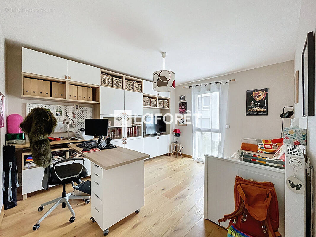 Maison à NEUVILLE-SUR-SAONE