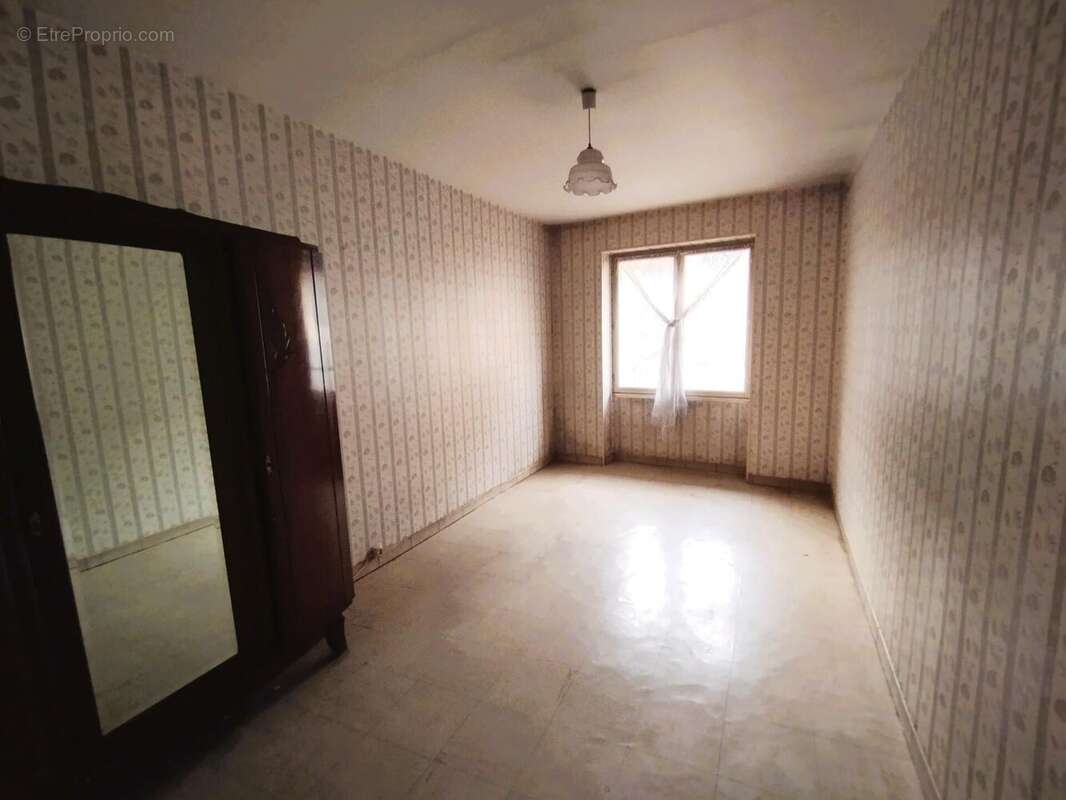 Photo 6 - Appartement à SAINT-MARTIN-DE-VALAMAS