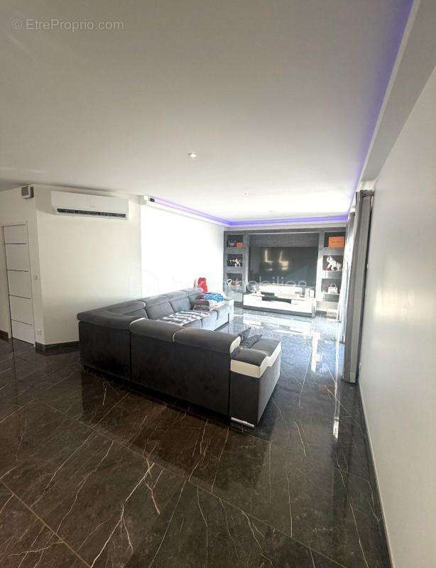 Maison à MIGNE-AUXANCES