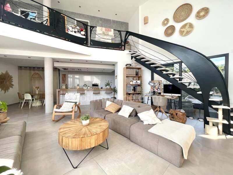 Maison à AIGUES-MORTES