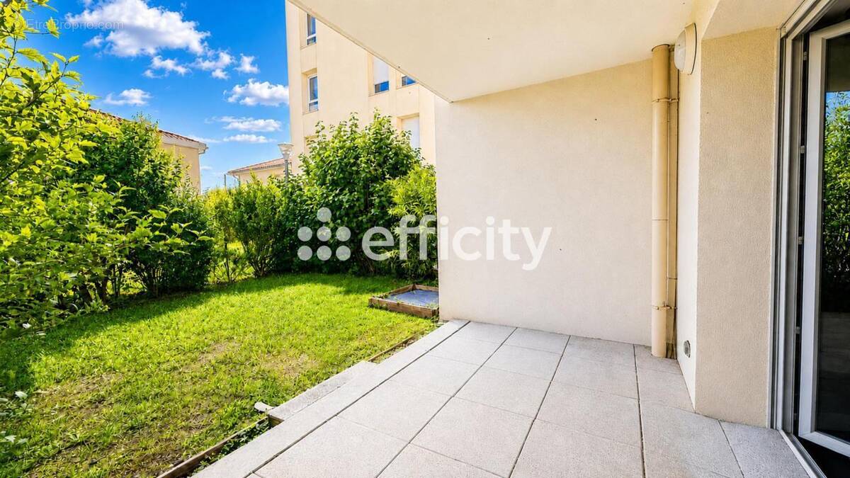 Appartement à VAULX-EN-VELIN
