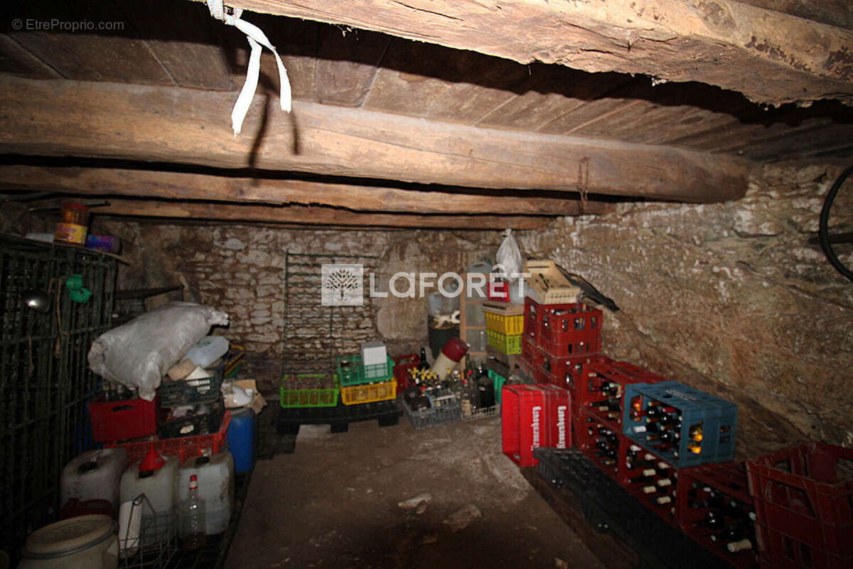 Maison à CHATEAU-L'EVEQUE