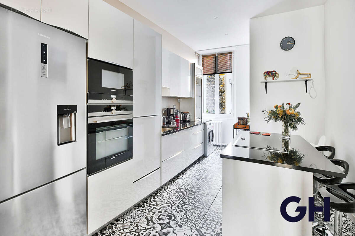 Appartement à LYON-6E