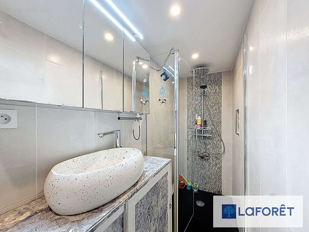 Maison à CHAMPIGNY-SUR-MARNE