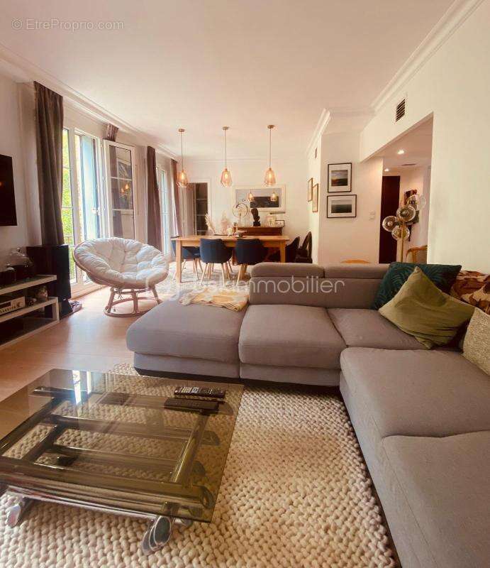 Avenue foch - appartement 97m2 - dernier etage - photo 5