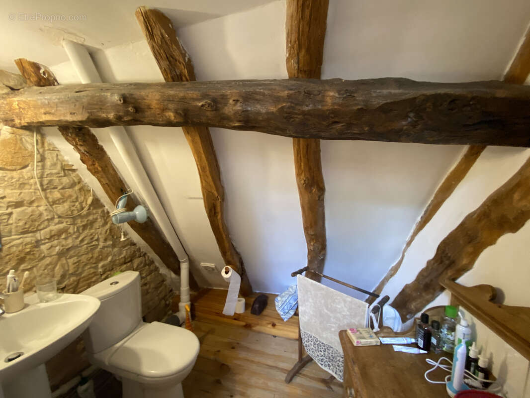 Maison à PONTCIRQ