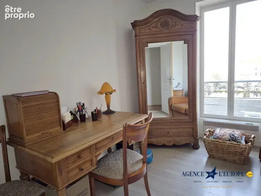 Appartement 105 m² à Vichy  - photo 4