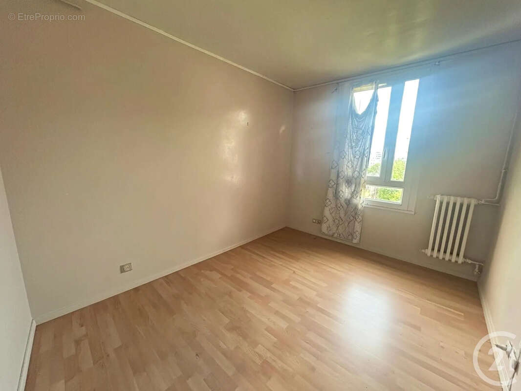 Appartement à GARGES-LES-GONESSE