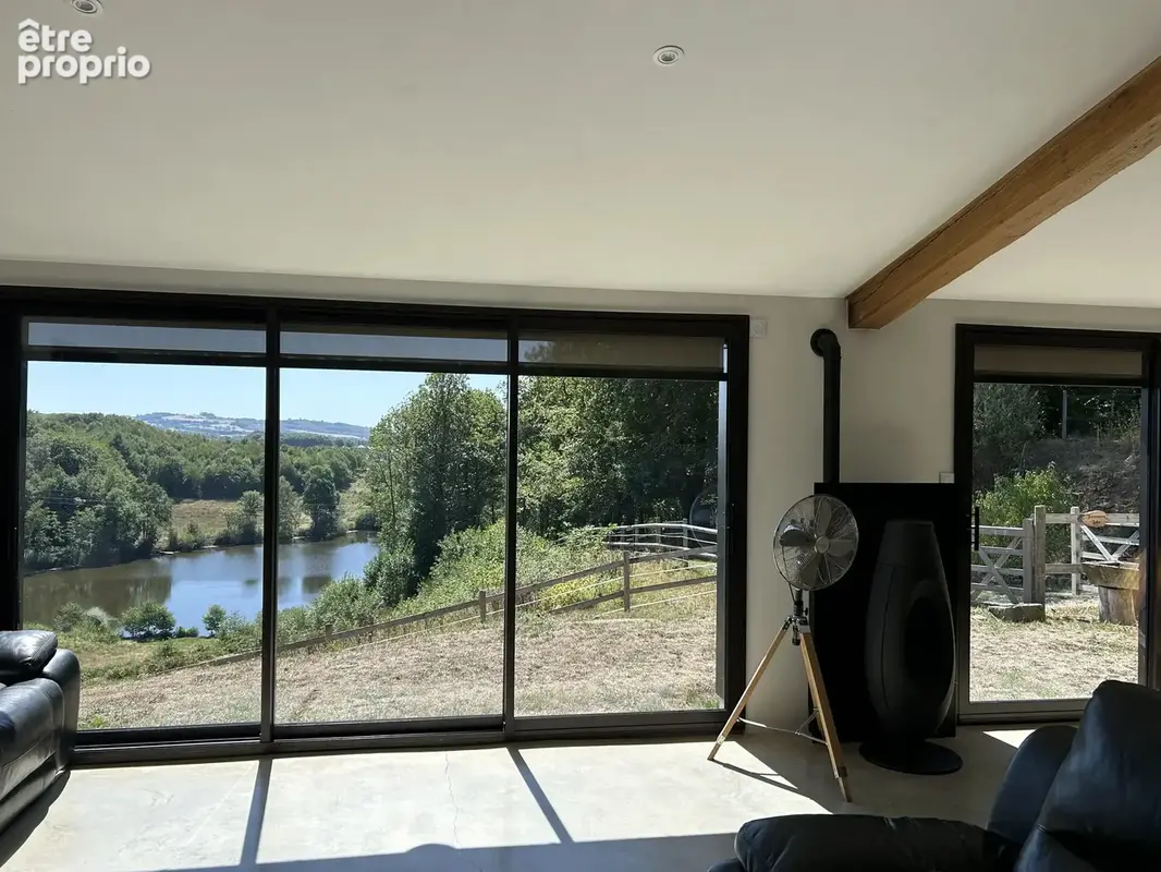 Superbe domaine équestre avec étang, deux habitations et 24 hectares - photo 4
