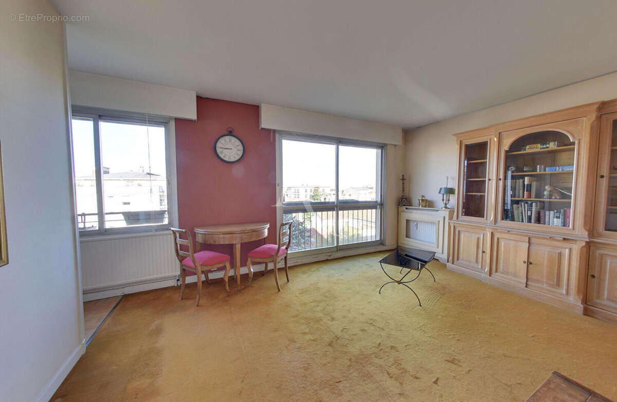 Appartement à NOGENT-SUR-MARNE
