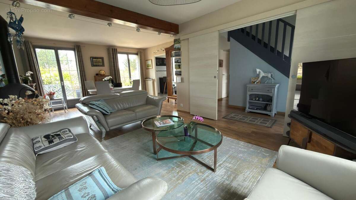 Maison à NEUILLY-SUR-MARNE