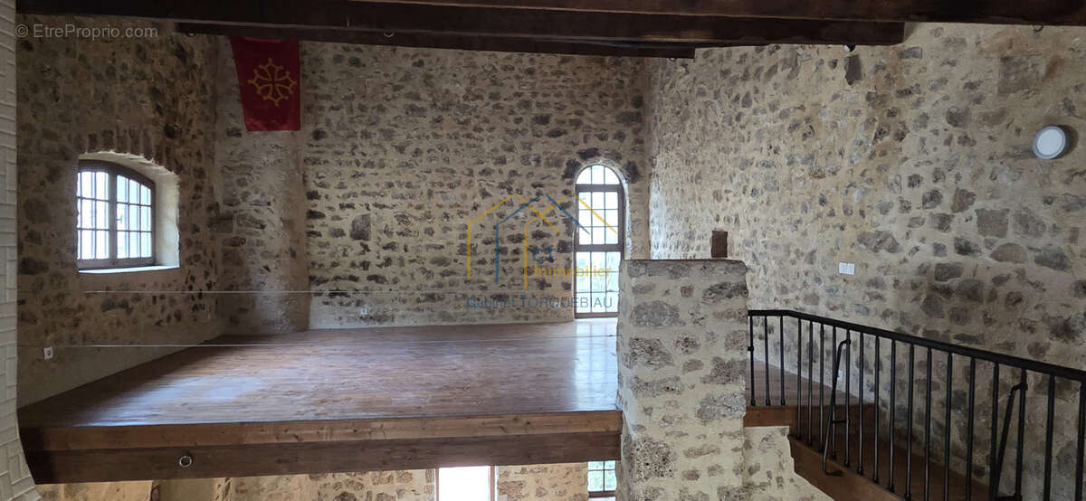 Maison à SAINT-GUILHEM-LE-DESERT