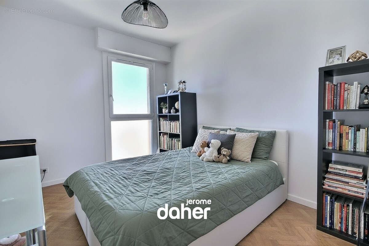 Appartement à MARSEILLE-9E