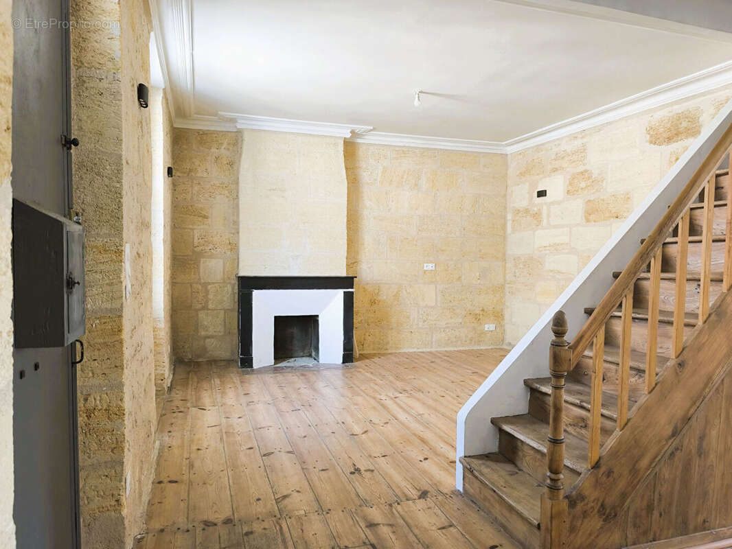 Maison à CASTILLON-LA-BATAILLE