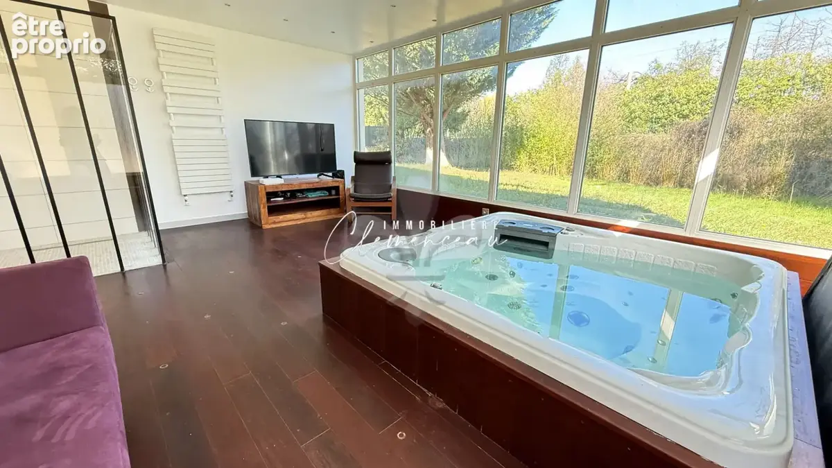 Maison mansart - medan - 214 m²  habitables - terrain 440 m². - photo 13