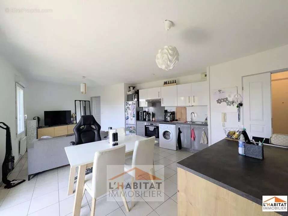Appartement à L'ISLE-JOURDAIN