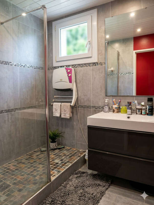 Maurepas - résidence du bois joli 2- Duplex lumineux avec terrasse - photo 6