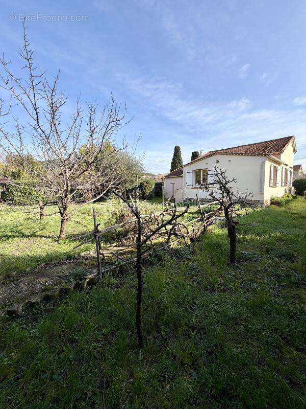Maison à SIX-FOURS-LES-PLAGES