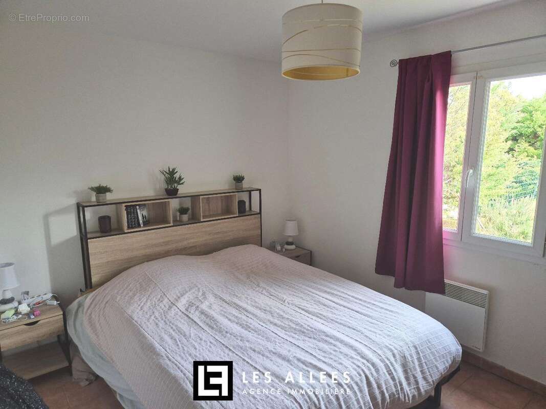 Maison à CLEON-D&#039;ANDRAN