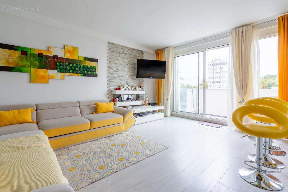 Appartement à ROSNY-SOUS-BOIS