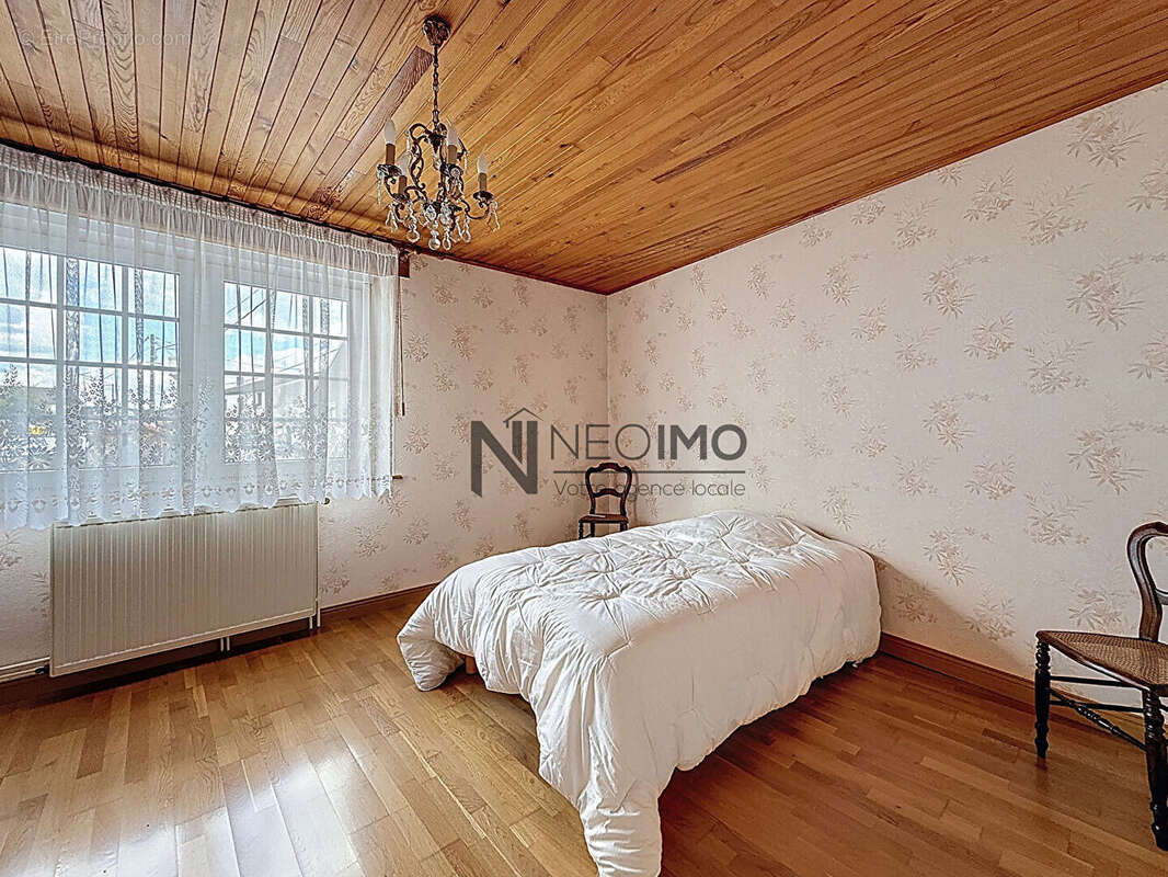 Maison RUPPES 153 m2 - photo 8