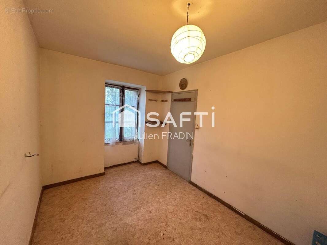 Photo 5 - Maison à SAINT-JULIEN-DE-CONCELLES