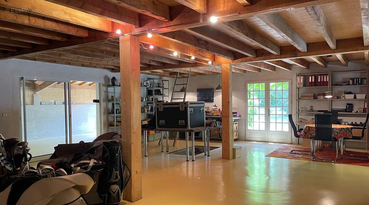 Maison à MONFLANQUIN