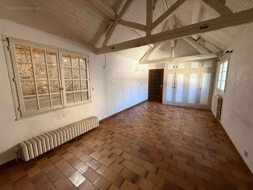 Appartement à ETRECHY