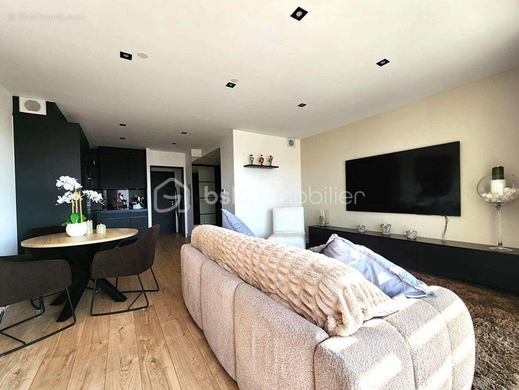 Appartement à TOURBES